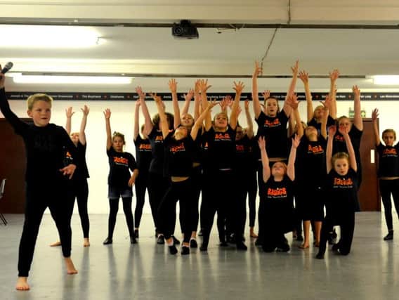 The Shooting Stars cast rehearsing for Take Me Back. (s)